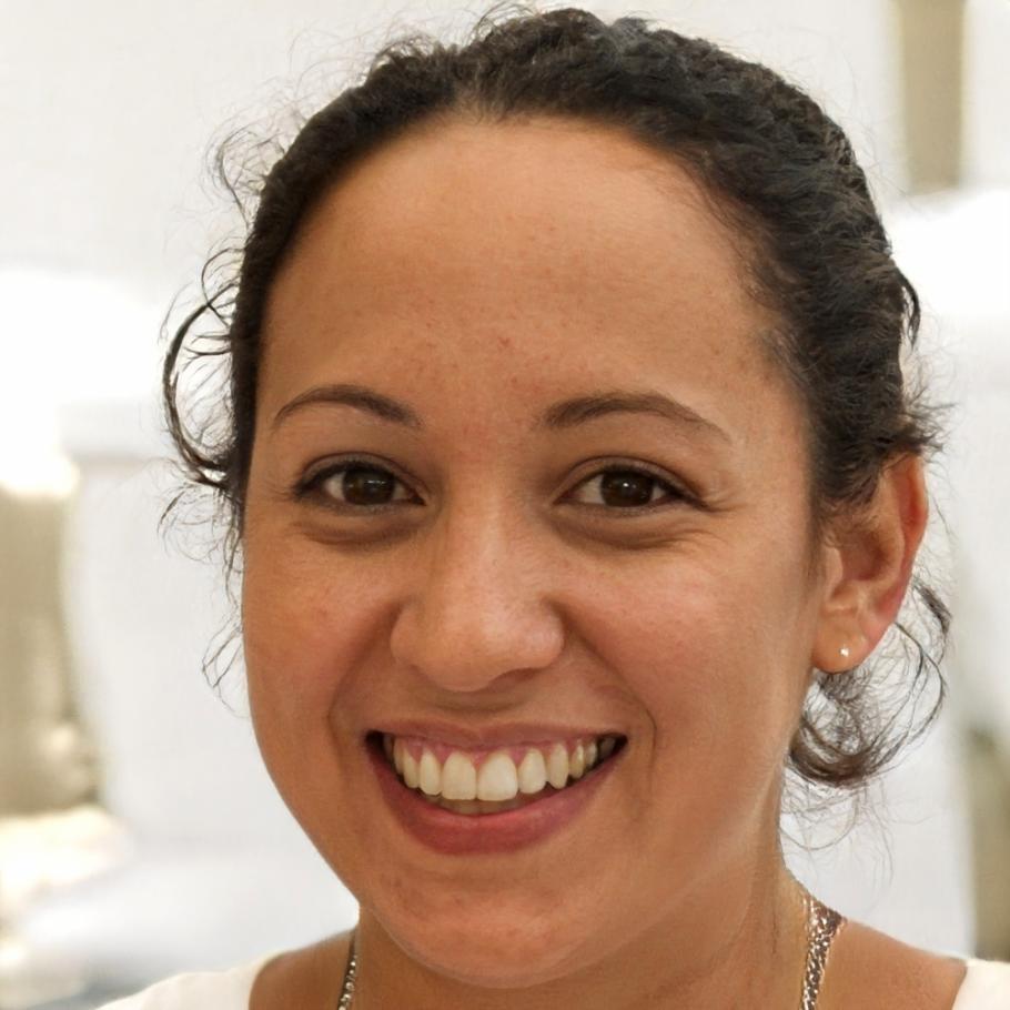 Layla Hamdi, Lead Performance Engineer